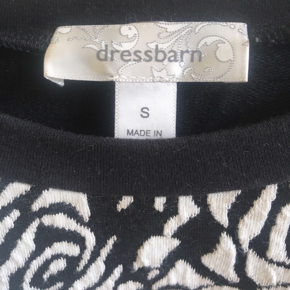 Sweater - Picture 3 of 3